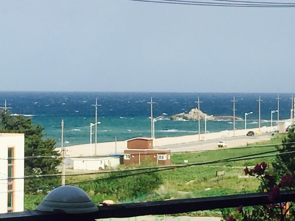 Gangneung Sea View Pension Exterior foto